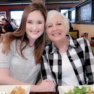 Meet your Posher, Anna